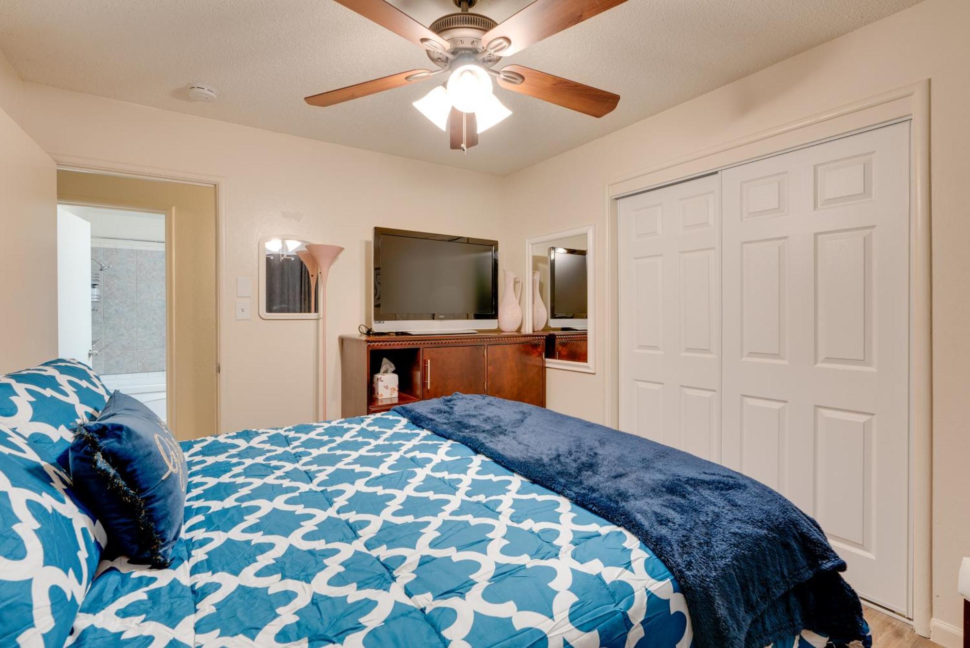 Breezy Fresno Home - Near Airport And Downtown Екстериор снимка
