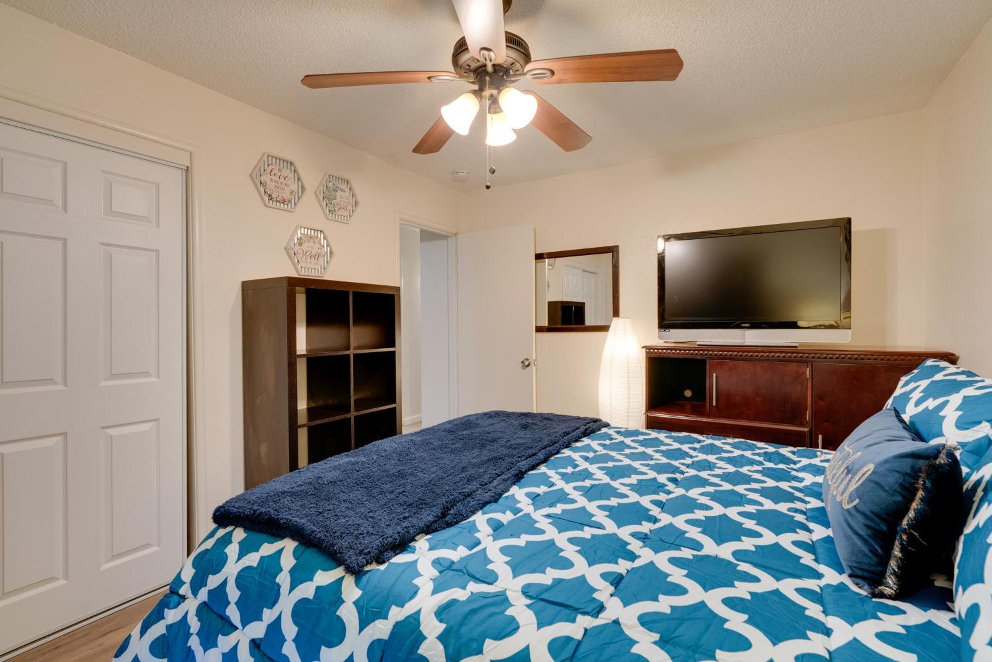 Breezy Fresno Home - Near Airport And Downtown Екстериор снимка